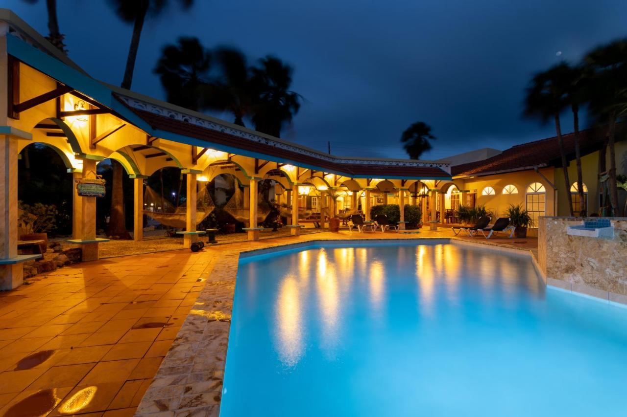 Goood Resort Kralendijk  Exterior foto